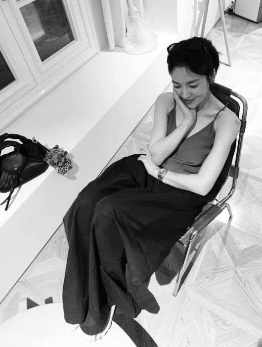 배우 송혜교.  사진 = 송혜교 SNS 계정