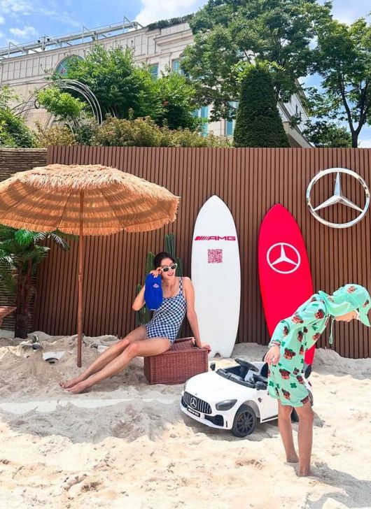 모델 겸 방송인 이현이.  사진 = 이현이 SNS 계정