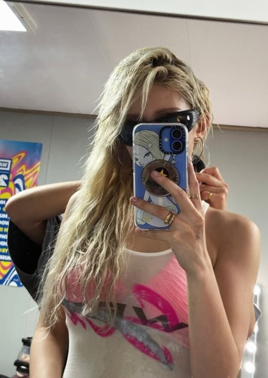 사진= 전소미 SNS