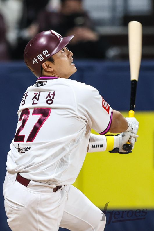 키움 강진성이 31일 구단으로부터 웨이버 공시 됐다. 사진=키움히어로즈 제공