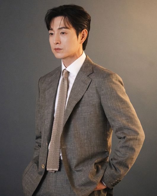 배우 정성일. 에이투지엔터테인먼트 제공