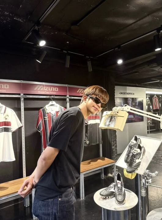 가수 임영웅.  사진 = 임영웅 SNS 계정