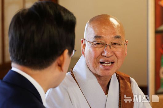 사진 = 법륜스님. 뉴시스 제공