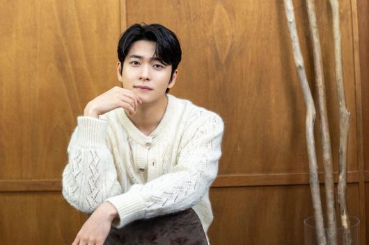 배우 강태오. 맨오브크리에이션 제공