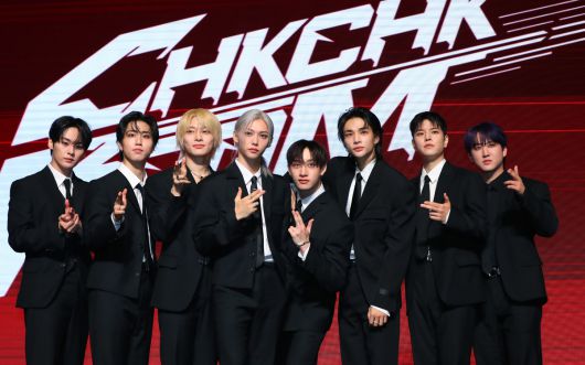 스트레이 키즈. 뉴시스