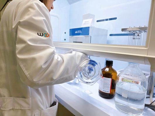 우리와 펫푸드 연구소의 연구원이 연구를 수행하고 있다. 박재림 기자