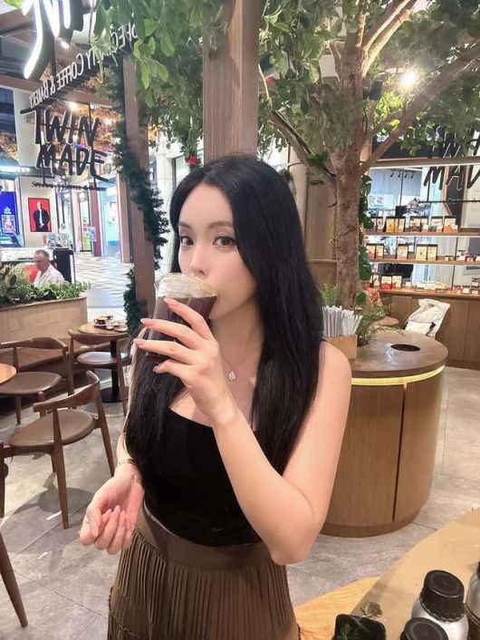 사진 = 홍진영 SNS 계정