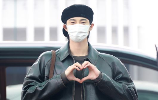 배우 변우석 출국. 자료=프라다(PRADA) 제공