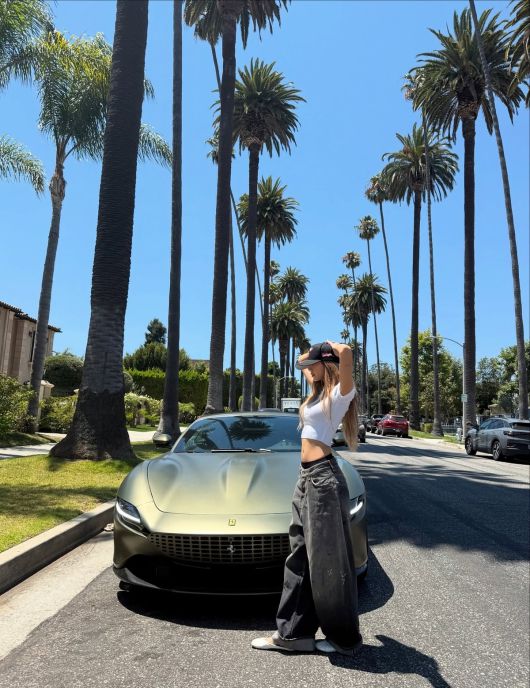 블랙핑크 리사.  사진 = 리사 SNS 계정