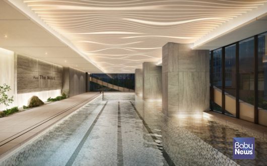 써밋 수영장 웨이브 조명. ⓒ대우건설