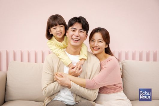 아이를 키우는 부모의 마음으로 불안은 줄이고, 선택은 명확하게 하며, 약속은 끝까지 지키는 것. 그것이 부모를 위한 재테크가 지향해야 할 기준입니다. ⓒ베이비뉴스