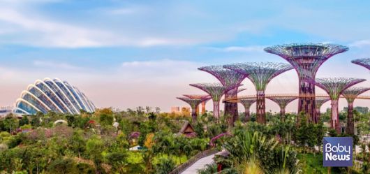 글로벌 조경 설계회사인 그랜트 어소시에이츠의 대표작 싱가포르 ‘가든스 바이 더 베이’. ⓒ대우건설