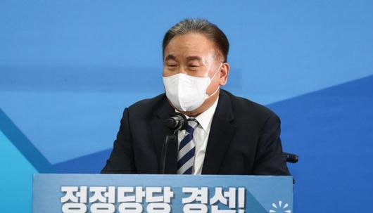 아시아투데이