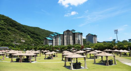 느티나무 BBQ/ 곤지암리조트 제공