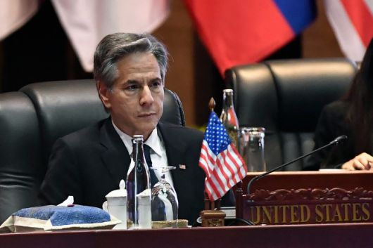 토니 블링컨 미국 국무부 장관이 27일 라오스 비엔티안에서 열린 제57차 동남아시아국가연합(아세안) 외교장관 회의 기간 중 제31차 아세안 지역 포럼에 참석하고 있다./AFP·연합뉴스