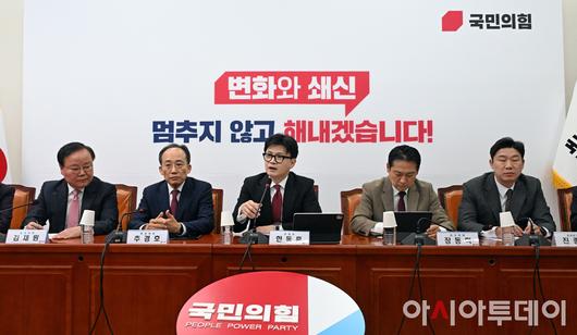 아시아투데이