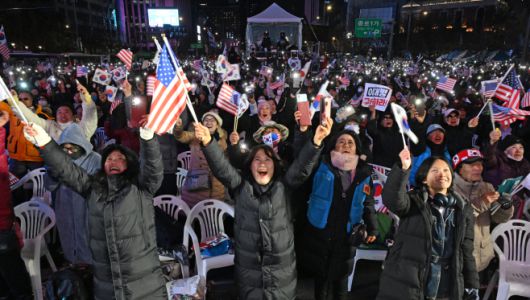 7일 서울 광화문 네거리 인근에서 열린 '12·7 광화문 국민혁명대회'에서 참석자들이 구호를 외치고 있다. /특별취재팀