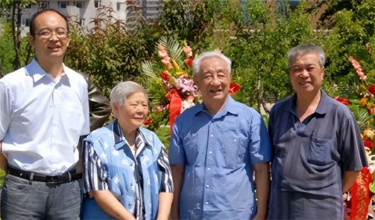 아시아투데이
