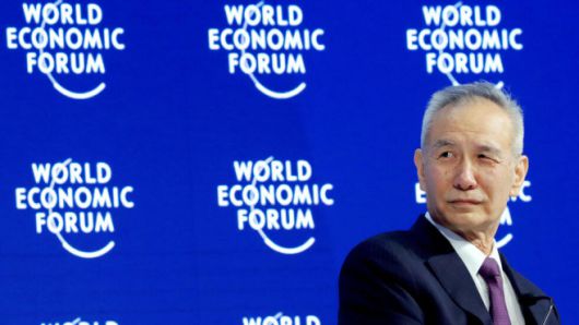 시진핑 중국 총서기 겸 국가주석의 절친으로 유명한 류허 전 부총리. 최근 아들인 류톈란 전 톈이쯔텅투자공사 회장이 비리에 연루돼 체포됐다는 소문으로 곤욕을 치르고 있다./징지르바오(經濟日報).