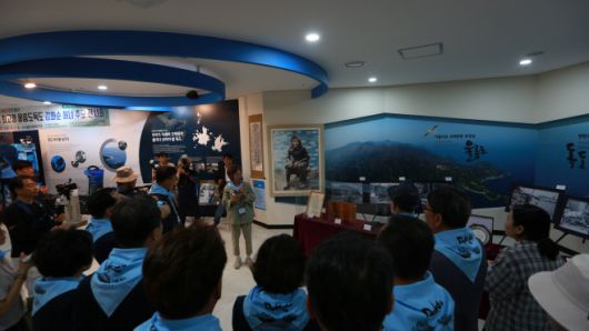 지난10일 해양연구기지에서 국내 최고령 울릉도 독도 고 김화순 해녀 추모전시회가 개최됐다./울릉도독도해양연구기지