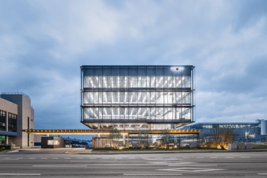 제네시스 청주 외관./제네시스