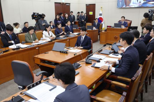 지난 4월 8일 서울 여의도 국회에서 연금개혁특별위원회 전체회의가 진행됐다./연합