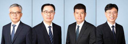 조남관 변호사(왼쪽부터) , 문승욱 고문, 최성호 고문, 최용선 수석전문위원. /법무법인 율촌