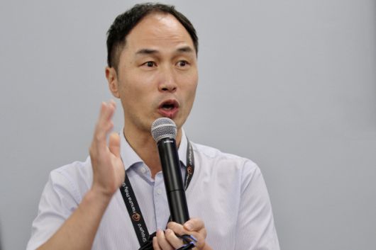 미국 펜실베이니아주 필라델피아의 한화필리조선소 이종무 소장이 16일(현지시간) 한화필리조선소에서 진행된 특파원 간담회에서 발언하고 있다./(필라델피아)하만주 특파원