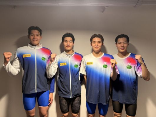 남자 계영 800ｍ 대표팀. 왼쪽부터 김영범, 황선우, 김우민, 이호준. /제공=대한수영연맹
