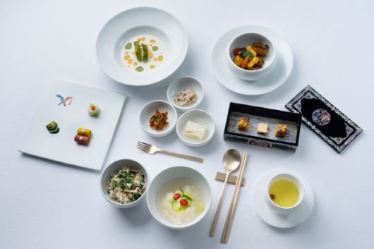 롯데호텔앤리조트 APEC 정상회의 만찬 메뉴./롯데호텔앤리조트