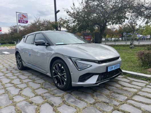 기아 '더 뉴 EV6' 측면 모습. /한대의 기자