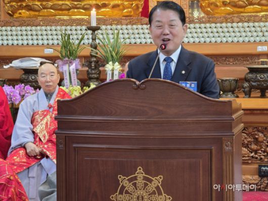 더불어민주당 종교특별위원회 불교위원장 김병주 의원./사진=황의중 기자