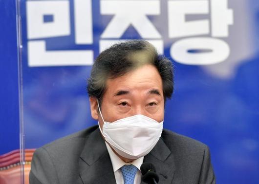 동아일보