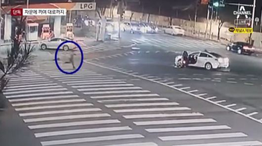 동아일보