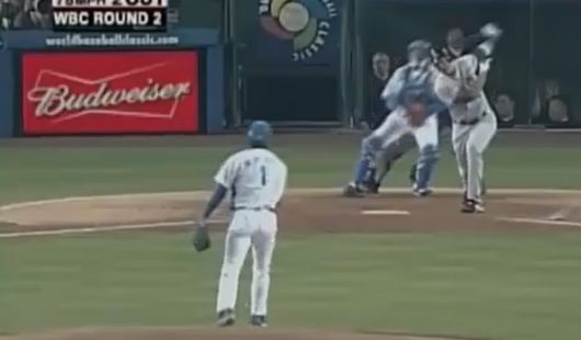 손민한은 제1회 WBC때 공 3개로 당대 최고의 타자 알렉스 로드리게스를 돌려세웠다. SBS 중계화면 캡처