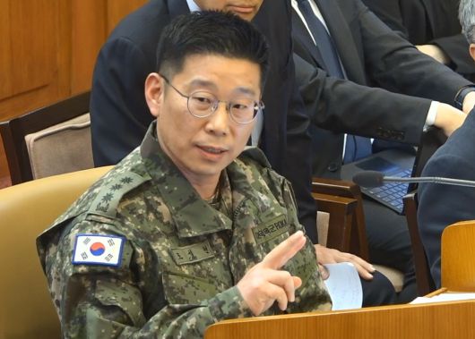 동아일보
