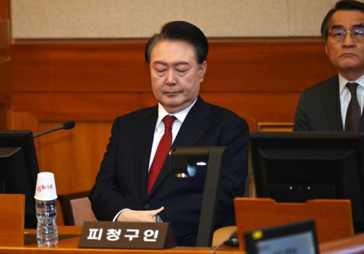 동아일보