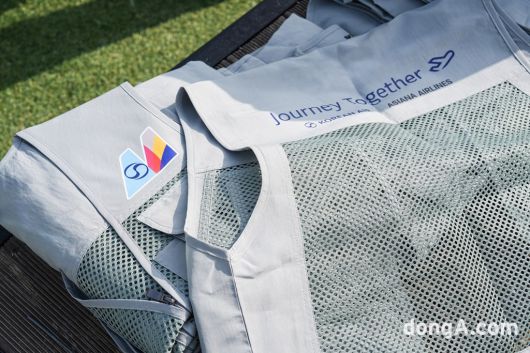 대한항공과 아시아나항공 합동 사회공헌활동 단체복