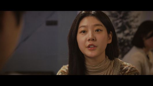 故 김새론 배우의 유작인 영화 ‘기타맨’의 한 장면.