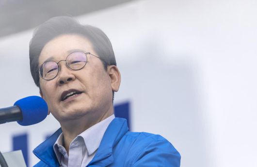 이재명 더불어민주당 대선후보가 28일 오후 서울 성동구 왕십리역 광장에서 열린 유세에서 연설을 하고 있다. (공동취재) 2025.05.28.