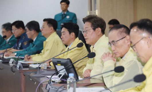 이재명 대통령이 5일 서울 용산구 대통령실 청사에서 열린 안전치안점검회의에서 발언하고 있다. 2025.6.5/대통령실 제공