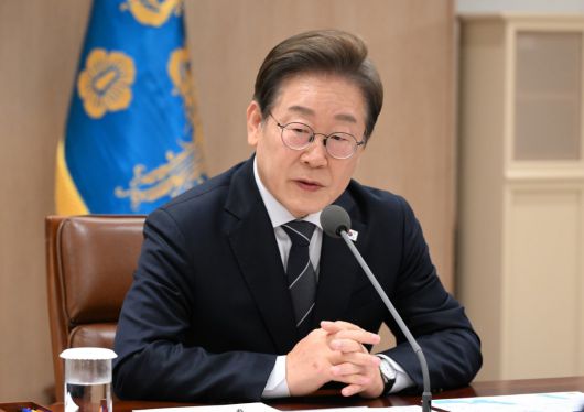 이재명 대통령이 13일 서울 용산 대통령실청사에서 열린 이스라엘-이란 공습관련 대통령실 경제안보 긴급 점검회의에서 발언하고 있다. 2025.06.13. 대통령실사진기자단