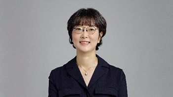 동아일보
