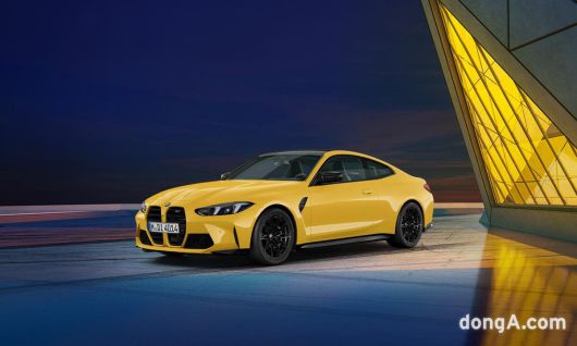 BMW M4 컴페티션 M xDrive 스피드옐로우 에디션