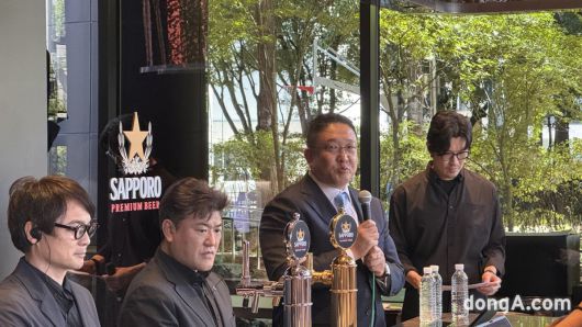 정범식 엠즈베버리지 대표는 12일 서울 성수동 삿포로맥주 최초의 해외 매장인 ’삿포로 프리미엄 비어스탠드‘에서 기자들을 만났다. 윤우열 기자 cloudancer@donga.com