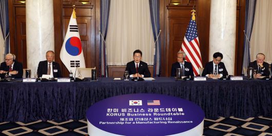 이재명 대통령이 25일(현지시간) 미국 워싱턴DC 윌라드 호텔에서 열린 한미 비즈니스 라운드 테이블에서 발언하고 있다. 2025.8.26 대통령실사진기자단