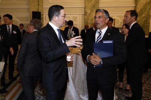 구광모 LG그룹 회장이 25일(현지시간) 미국 워싱턴DC 윌라드 호텔에서 열린 한미 비즈니스 라운드 테이블에 참석하고 있다. 2025.08.25 대통령실사진기자단