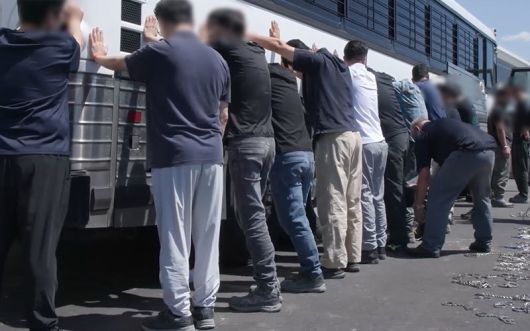 美 이민당국이 공개한 현대차-LG엔솔 이민단속 사진 (출처=ICE 홈페이지)