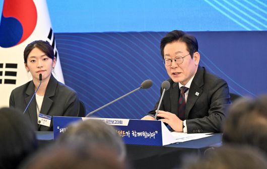 이재명 대통령이 10일 서울 마포구 프론트원에서 열린 국민성장펀드 보고대회에서 발언하고 있다. 2025.09.10 대통령실사진기자단