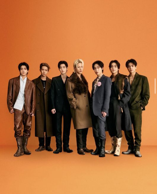 프라다 앰버서더로 활동 중인 그룹 엔하이픈. 밀라노 패션위크에서 영향력 1위를 차지했다. [사진=프라다 인스타 캡처]